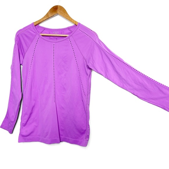 Athleta Women's Purple Vented Long Sleeve Stretch Crewneck Workout Athletic Top - Picture 6 of 16